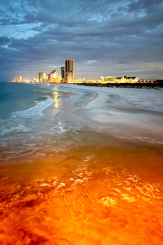 DESTINATIONS / Gulf Shores AL - Public Beach and Skyline